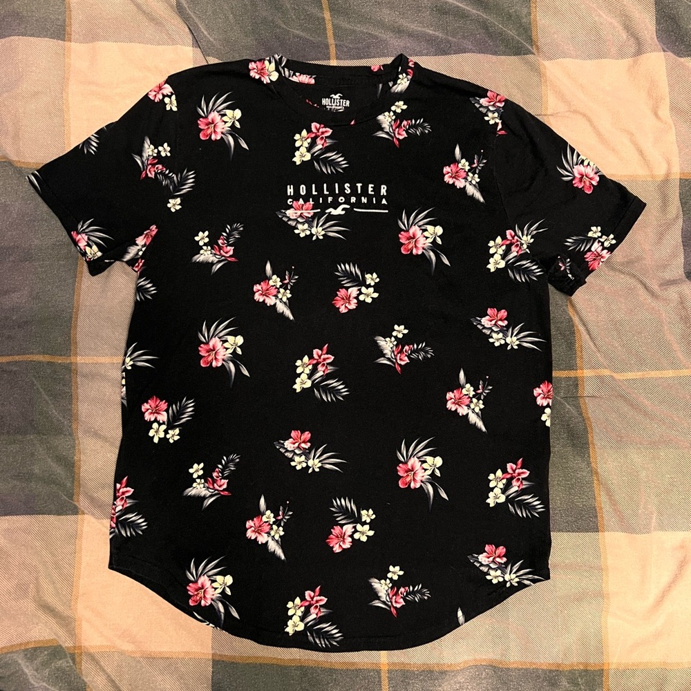 Large Floral Print Hollister Shirt